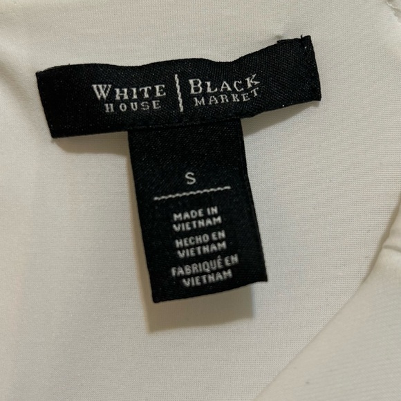 White House Black Market Women’s White Dress with lining. Size Small - Picture 8 of 9